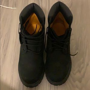 Never worn perfect condition